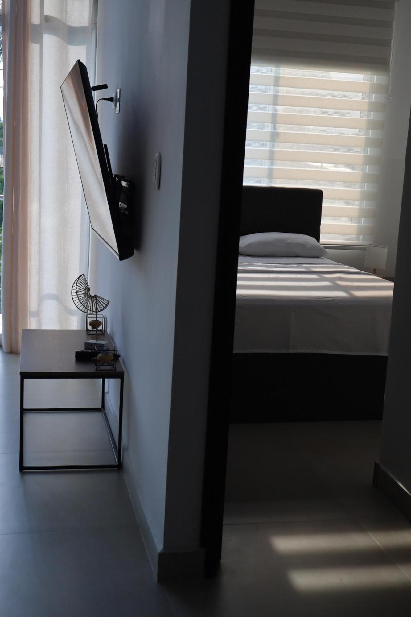 Bhb - Apartahotel Летисия Экстерьер фото